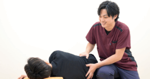 理学療法士によるリハビリ（徒手療法）